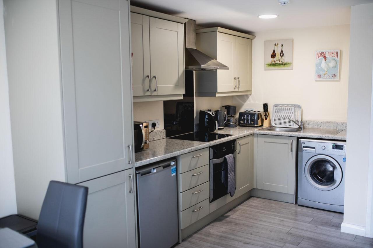 Vanity Ballycastle Diamond 2 Bedroom Apartment Buitenkant foto